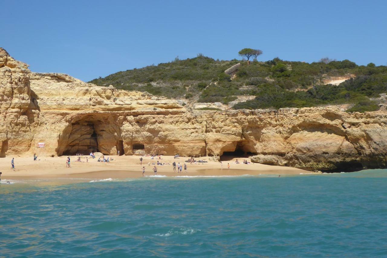 Kornelius * Carvoeiro (Lagoa)